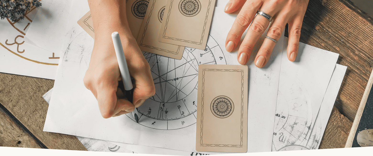 自分にあった占い師を探す